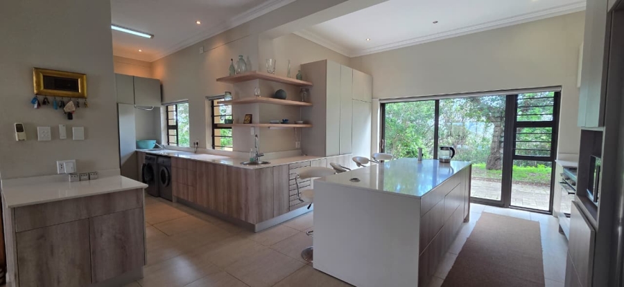 8 Bedroom Property for Sale in West Bank Eastern Cape
